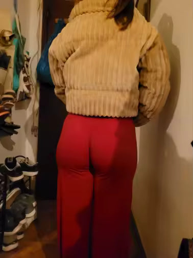 Sarah L.